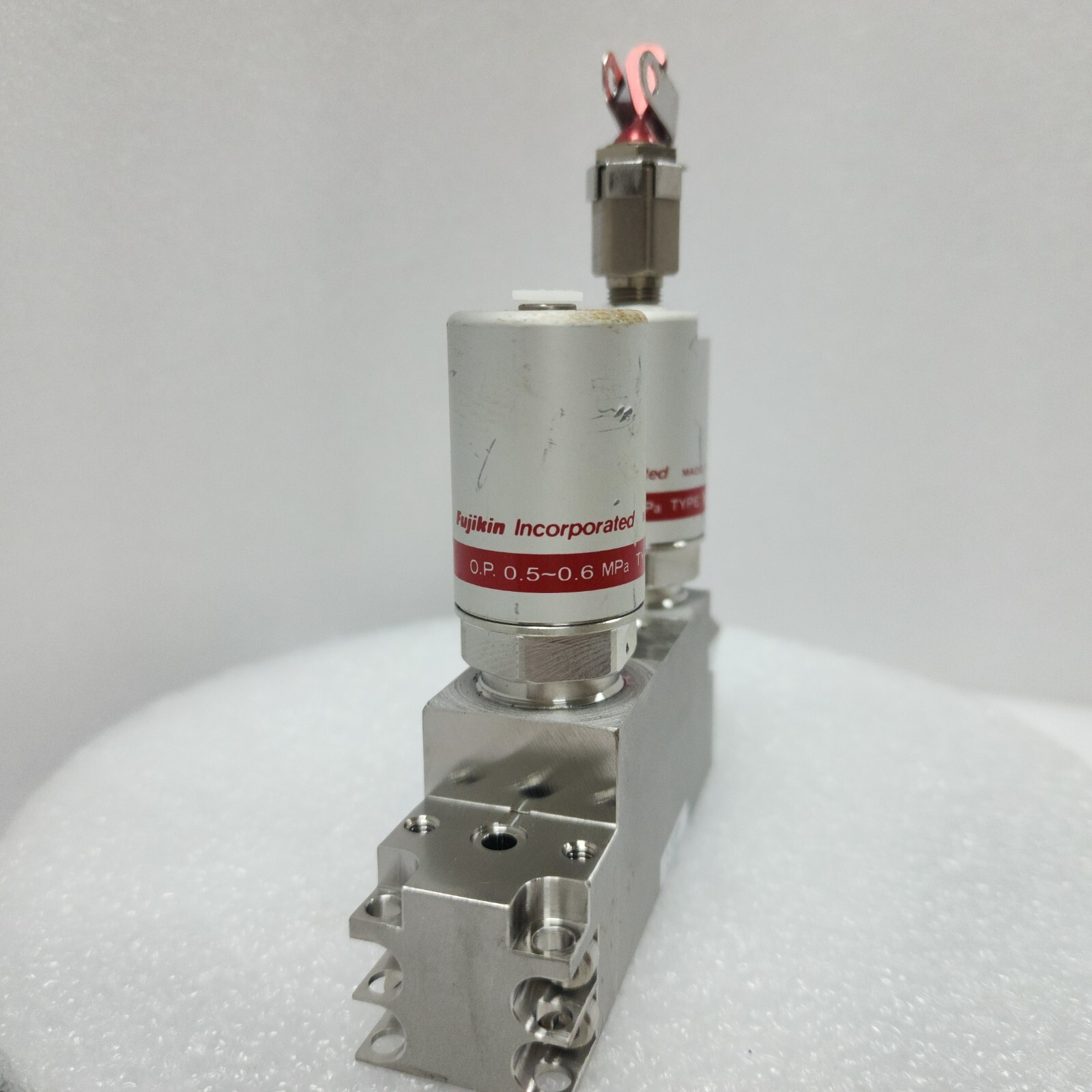 Fujikin 0.5-0.6MPa,Type N.C., C No. 477945 Valve Assembly,Used,Jp +97138