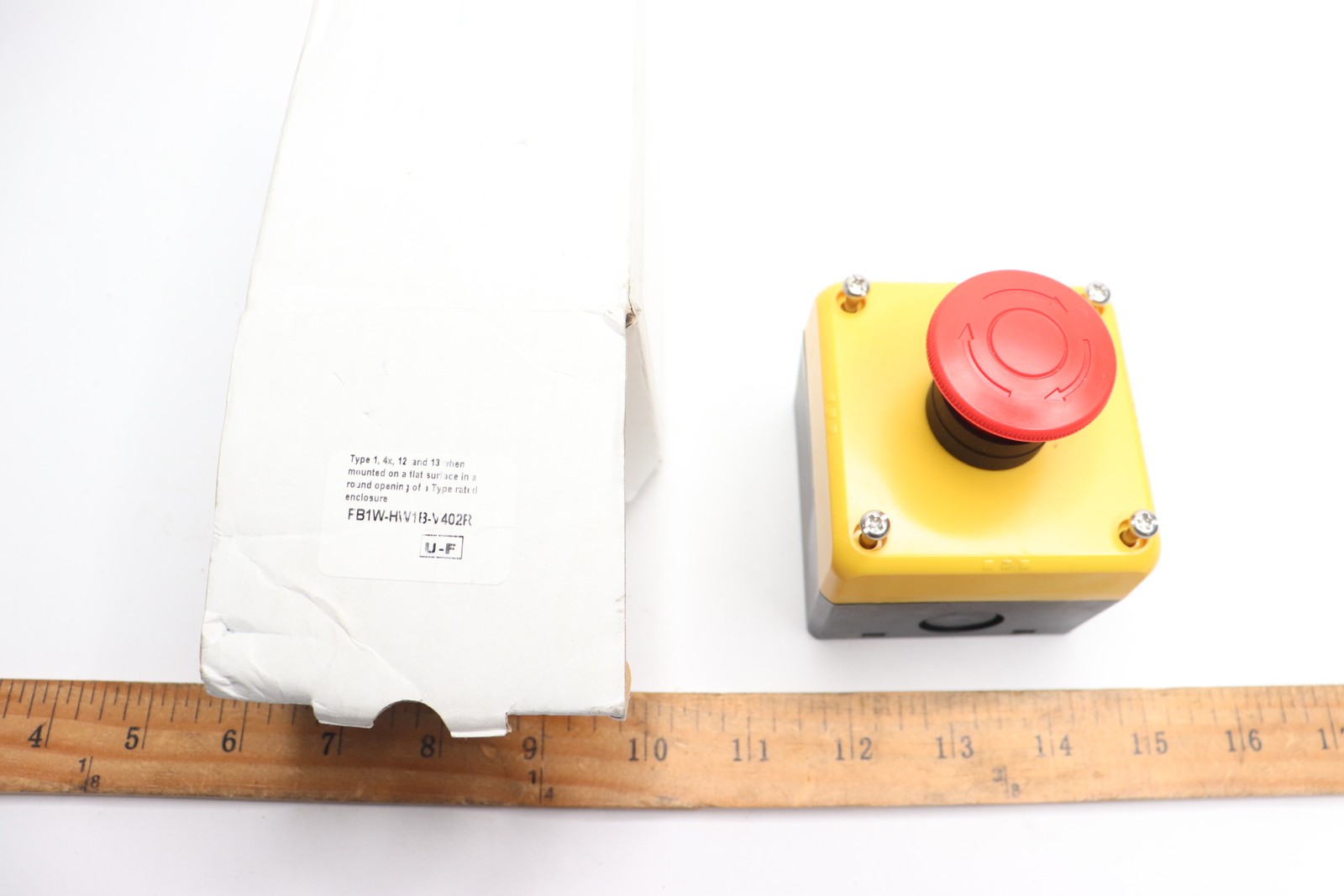 Idec Emergency Stop Switch DPST-NC Pushlock Turn Reset Screw