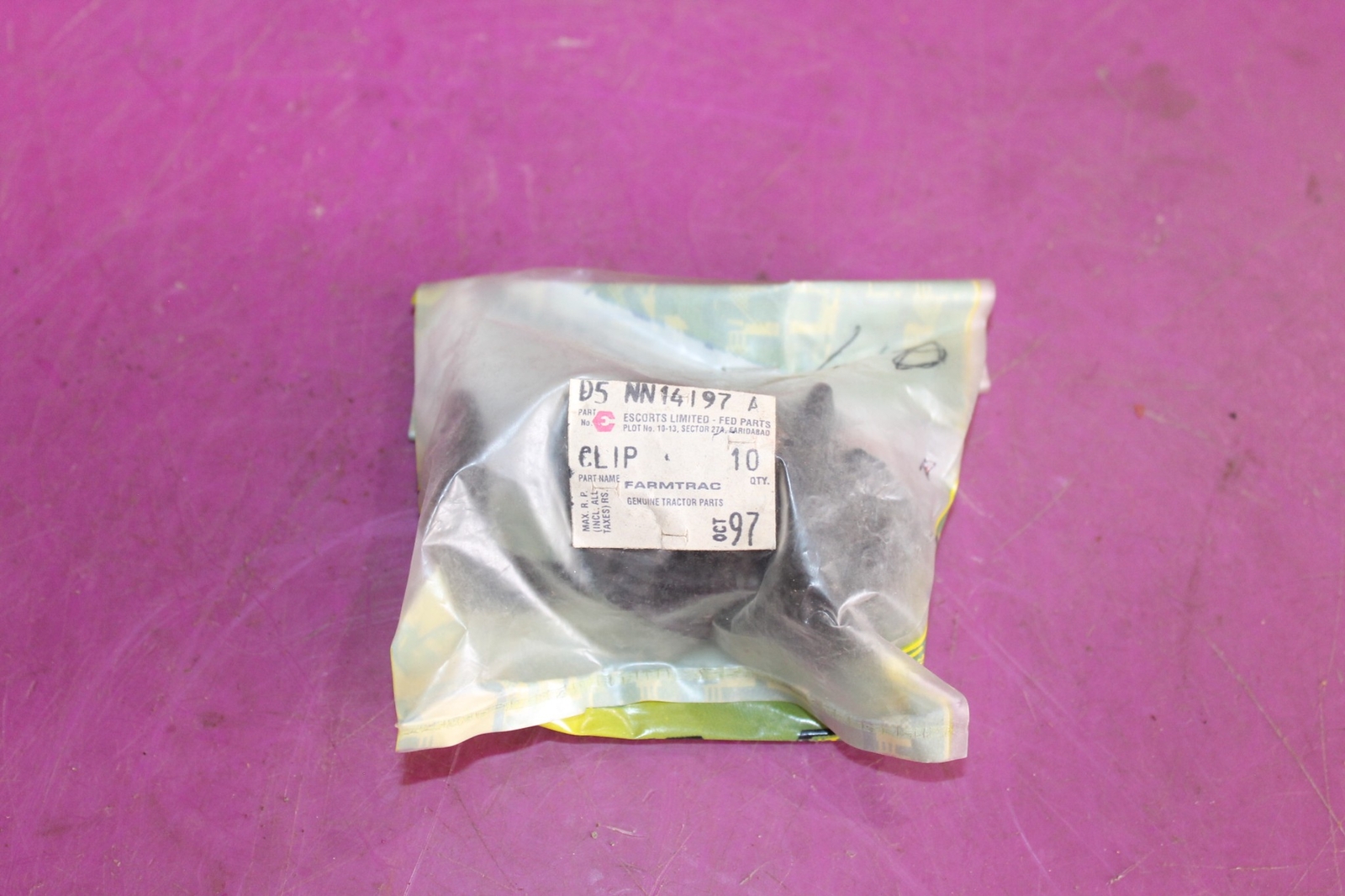 Package of Ten (10) Farmtrac Clips. Part D5NN14197A. See pic.