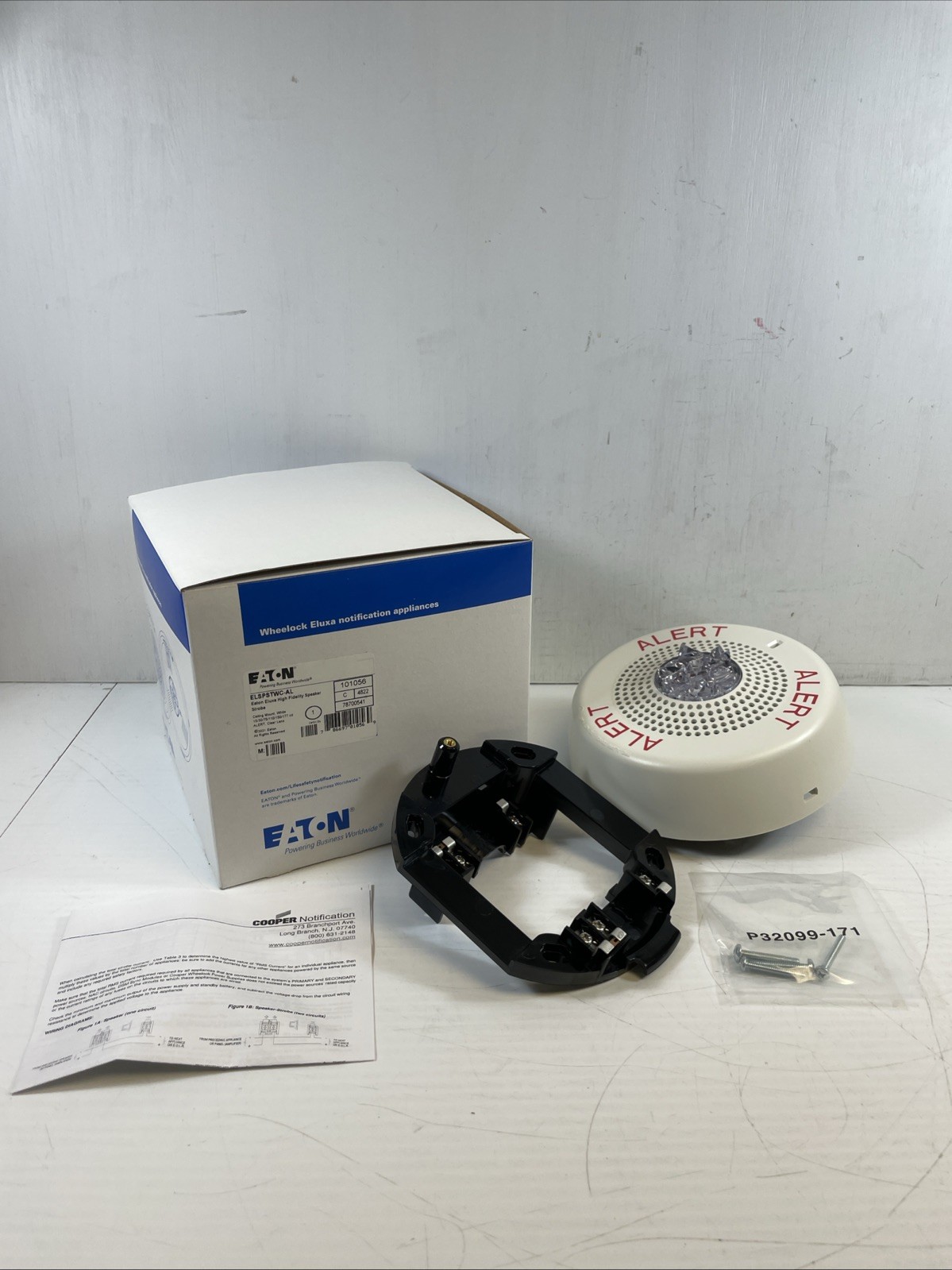 Eaton Eluxa High Fidelity Speaker Strobe, ELSPSTWC-AL Ceiling Mount, White