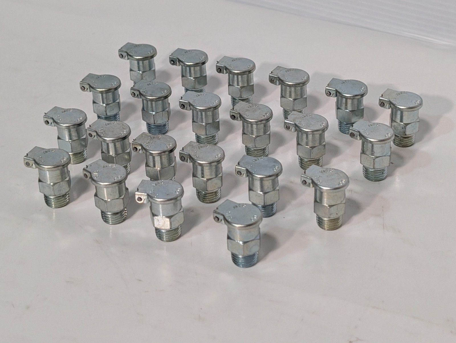 Lot of 22 Gits Bros Manufacturing Flip Top Press Fit Oiler Oil Cup, 1-1/4″ Tall
