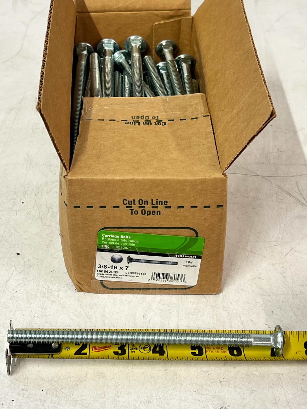 10 POUNDS Hillman 3/8-16 x 7″ Zinc-Plated Coarse Thread Interior Carriage Bolts