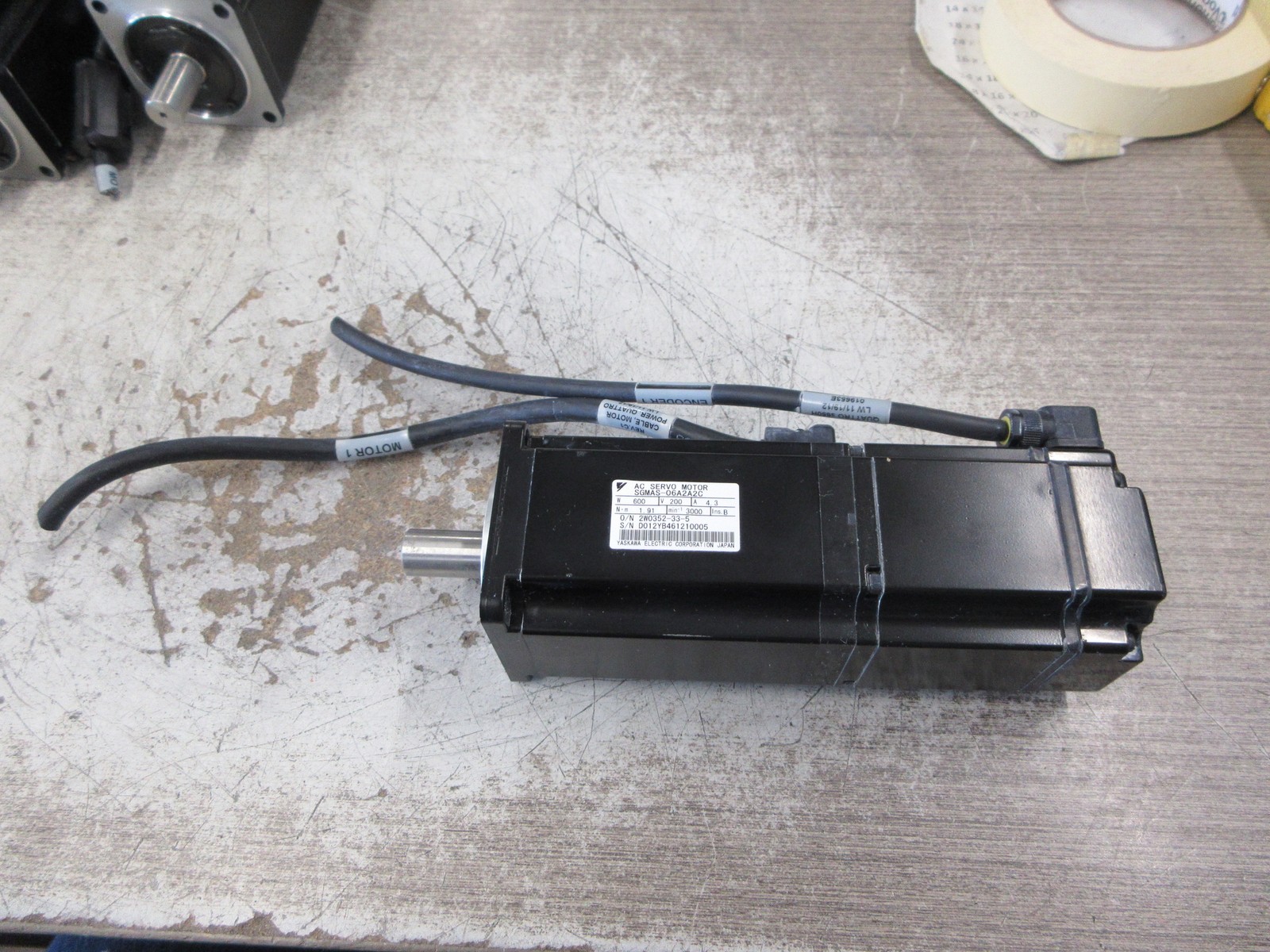 Yaskawa AC Servo Motor SGMAS-06A2A2C 600W 200V 4.3P 1.91 Nm 3000RPM Used