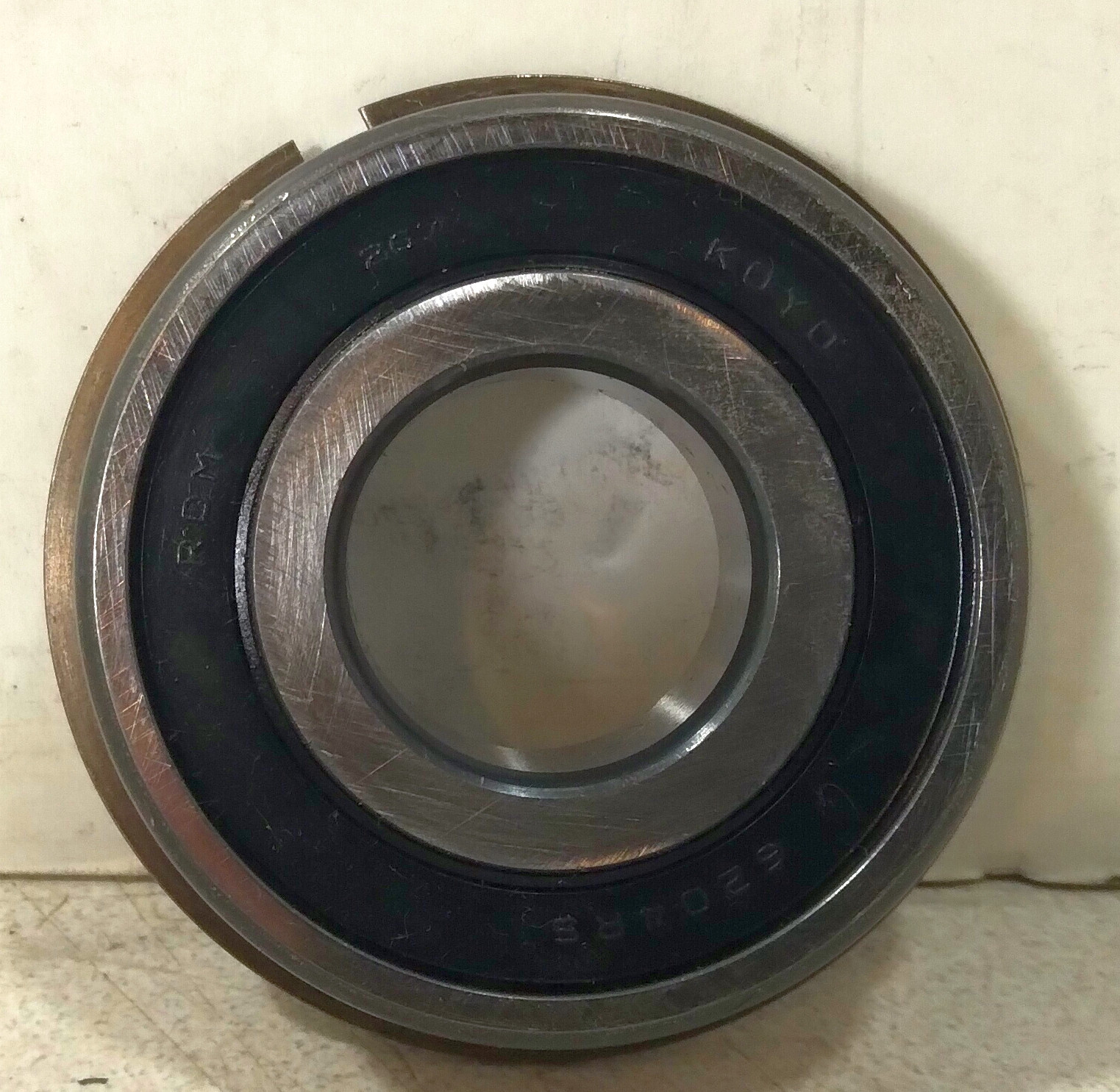 1 NEW KOYO 6204RS WITH SNAP RING NNB ***MAKE OFFER***