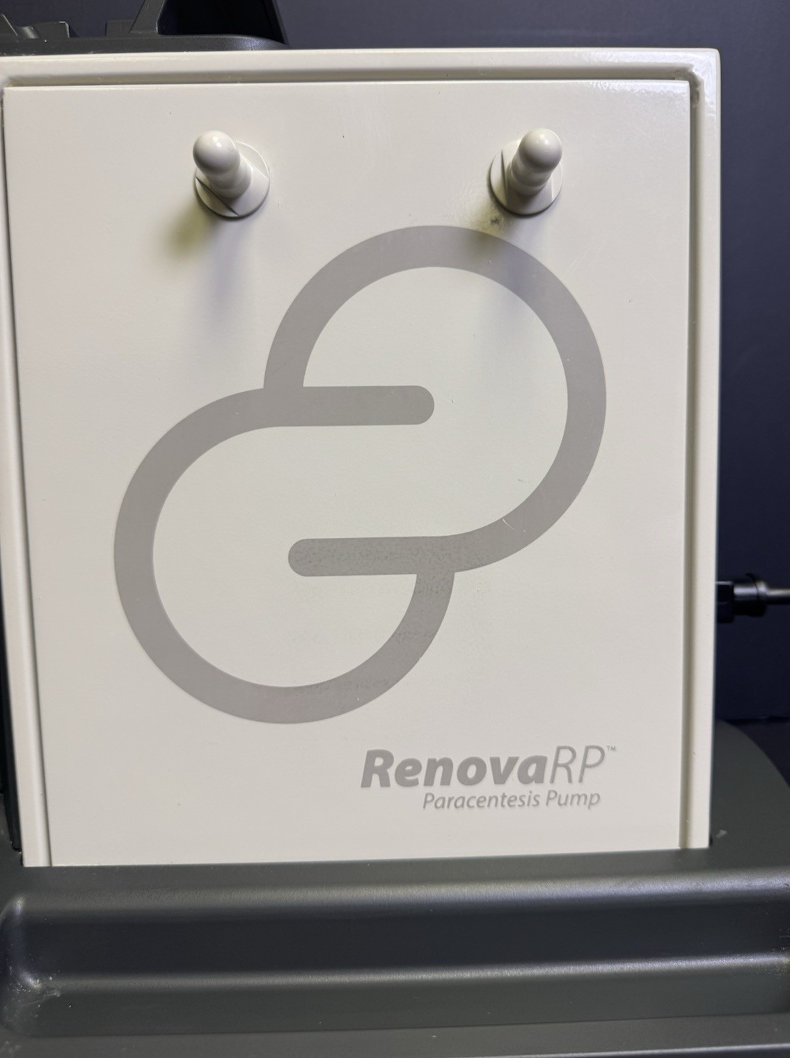GI Supply RenovaRP Paracentesis Paristaltic Pump GIS-27 – Powers On