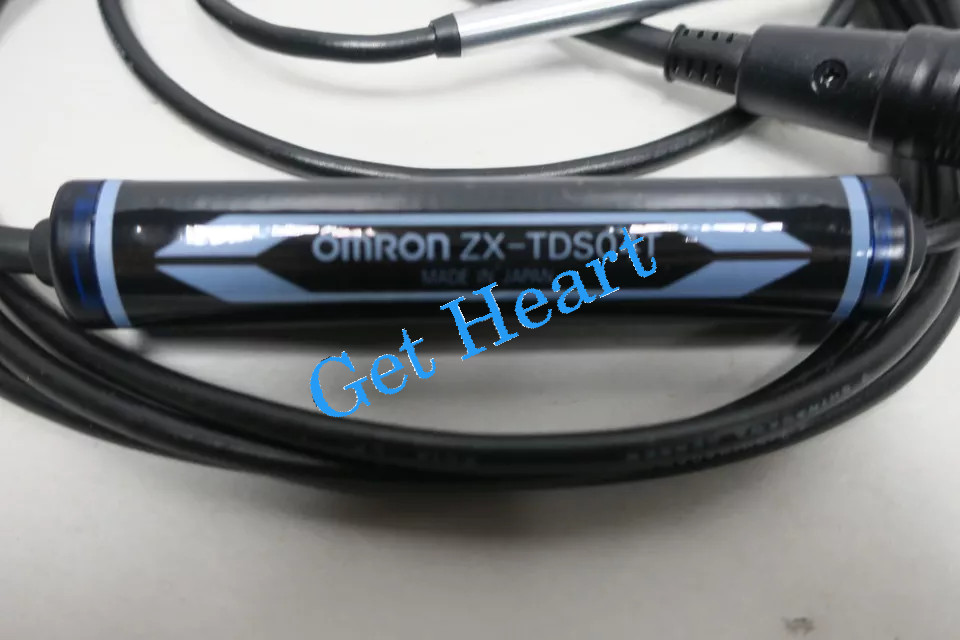 New ZX-TDS04T Omron Contact Type Smart Sensor FedEx or DHL or UPS