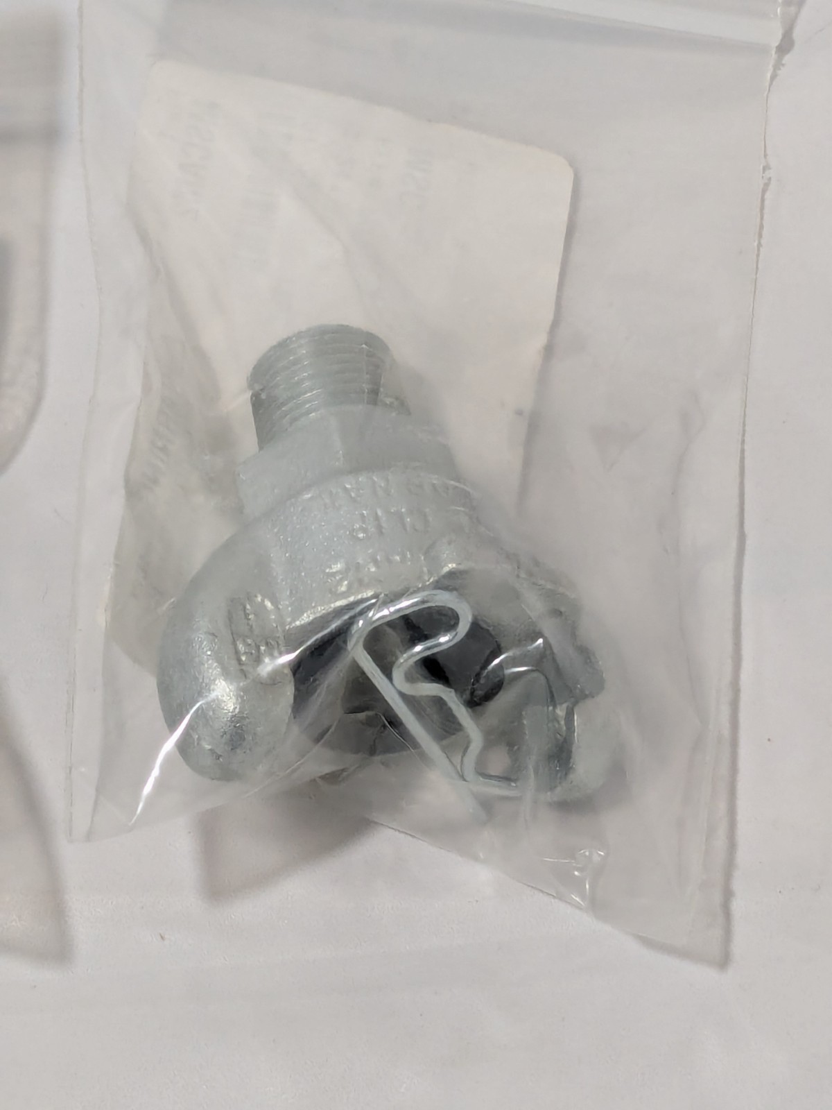 Dixon 1/2″ NPT, Universal Hose Coupling with Male NPT Ends 5 PCS MSCAM2