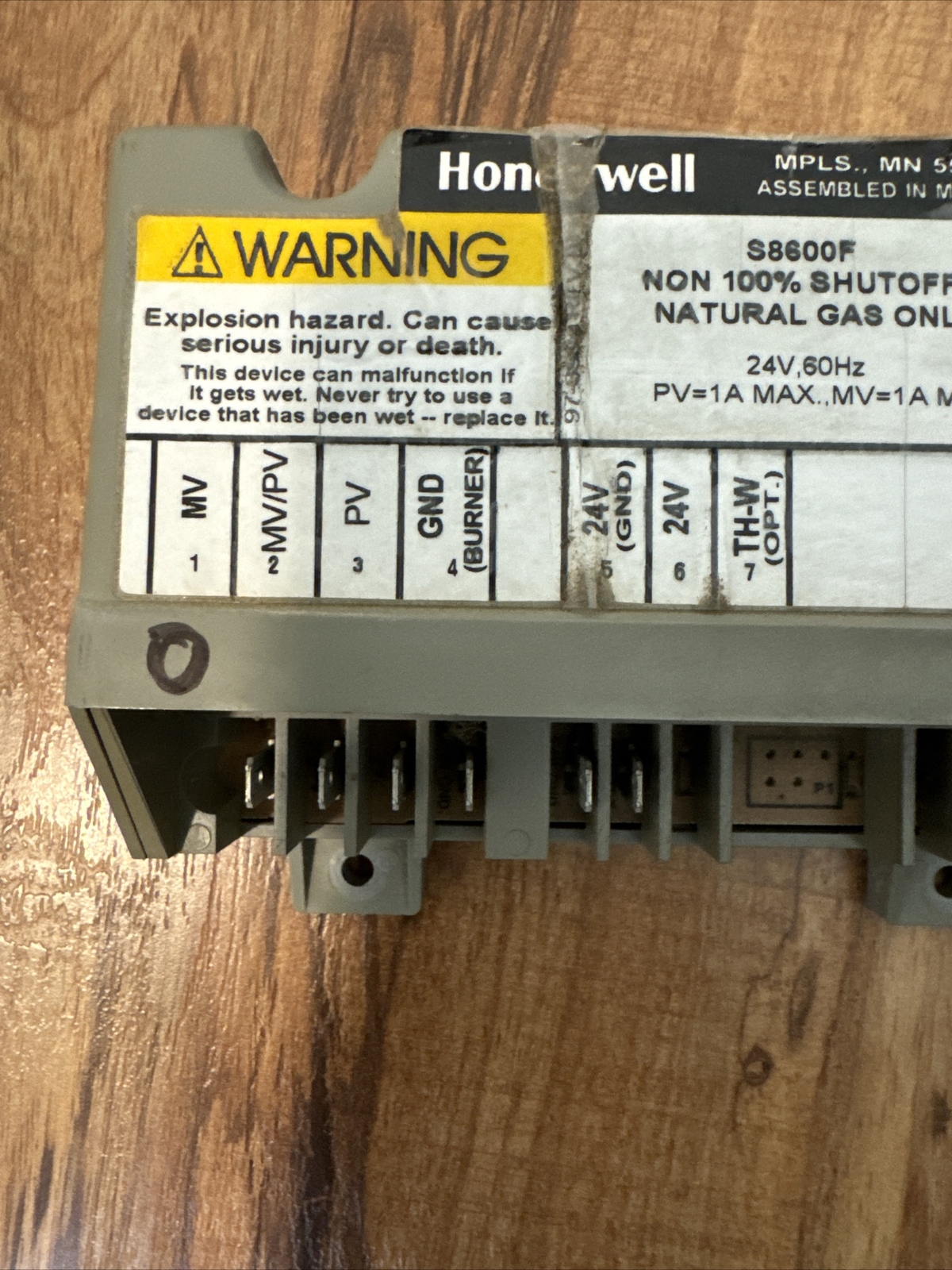 Honeywell S8600F 1042 Ignition Control Module Pool/Spa Furnace Nat Gas ONLY 24V