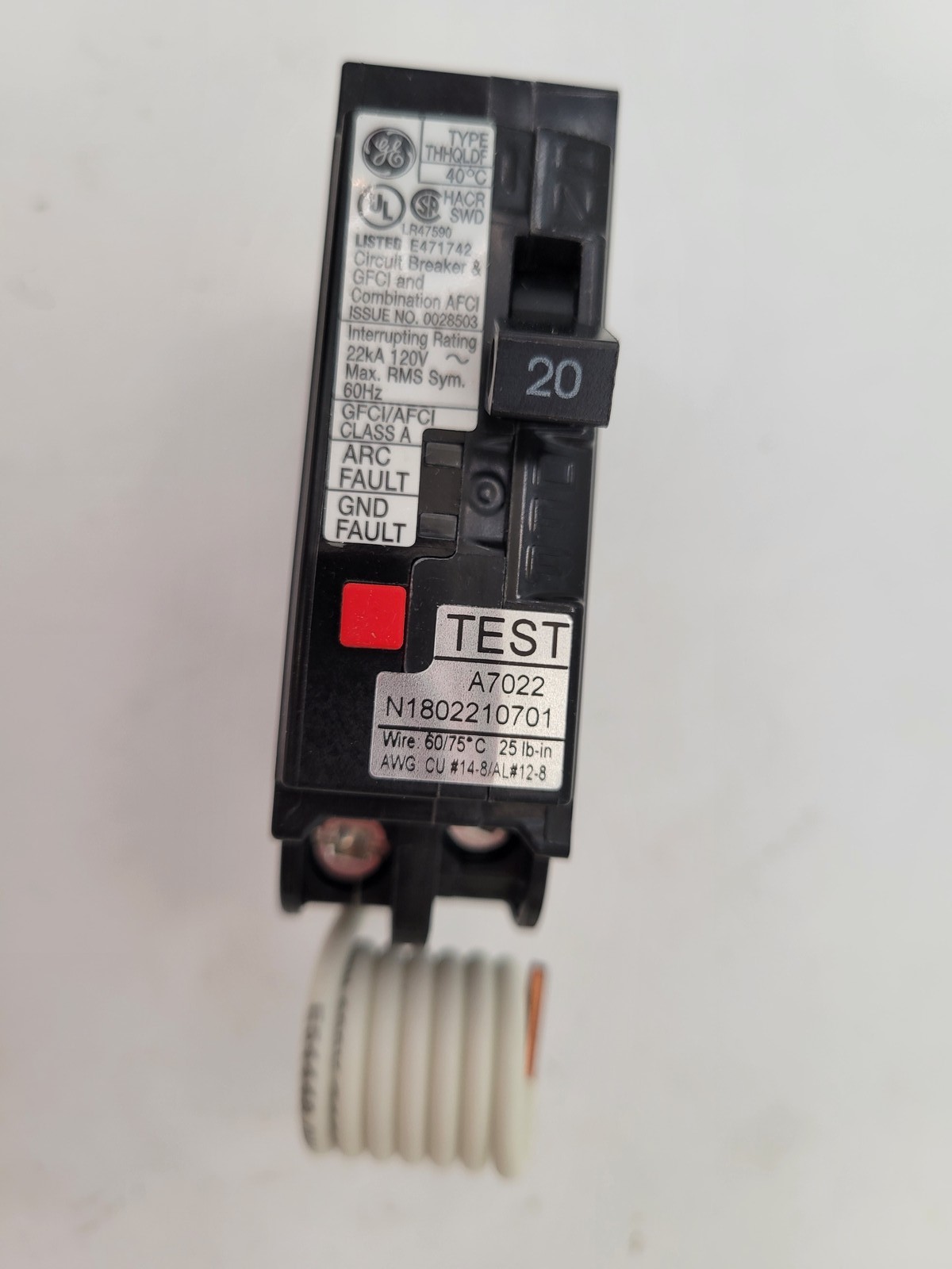 GE General Electric THHQL1120DF Plug-IN Circuit Breaker 20A 1P 120V Dual Functio