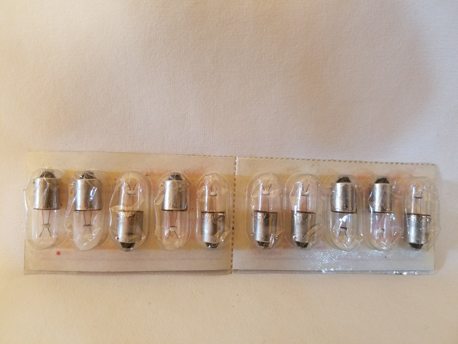 Lot of 10 Chicago Miniature 755 CM755 GE755 VCH Lamps Light Bulbs 6.3V 0.15A