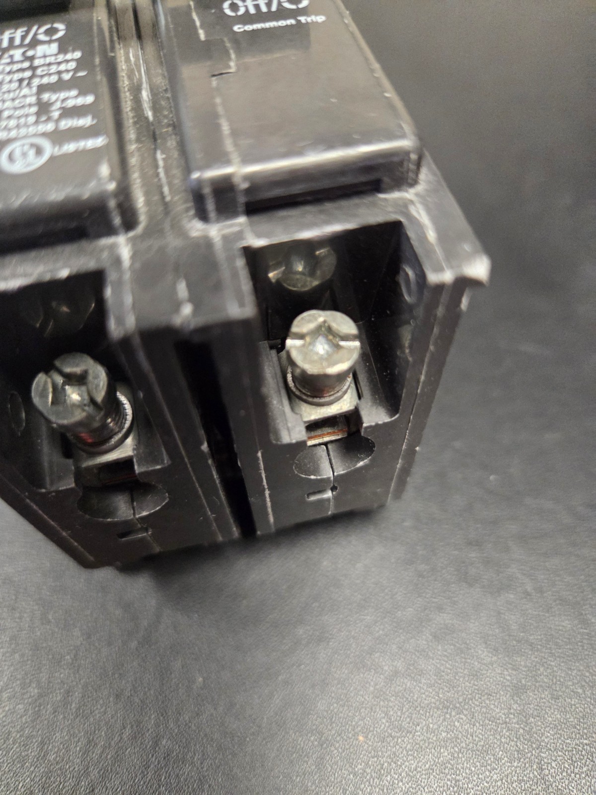 Eaton BR240 2 inch 40 Amp Double Pole Circuit Breaker – NEVER USED!!!