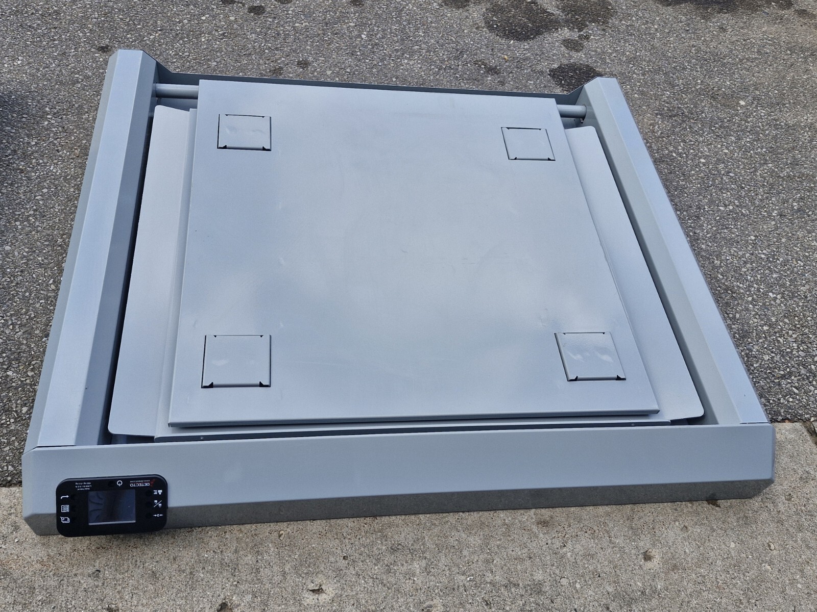 DETECTO 7550 Wall-Mount Fold-up wheelchair scale