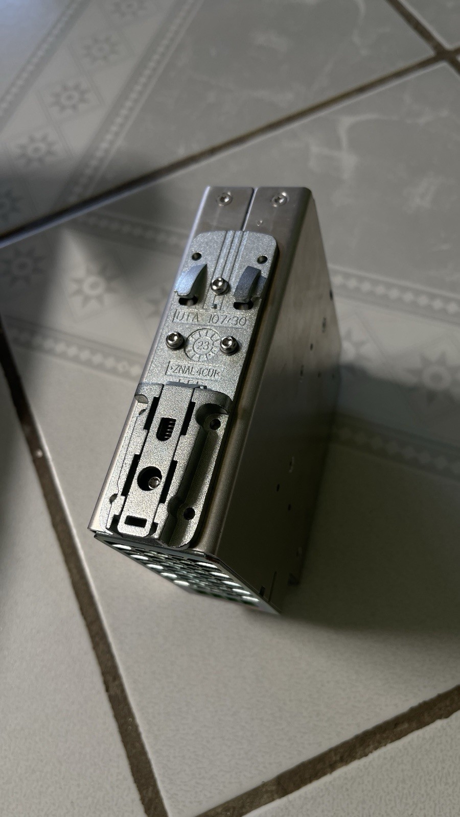 PHOENIX CONTACT QUINT-UPS/24DC/24DC/20 Power Supply
