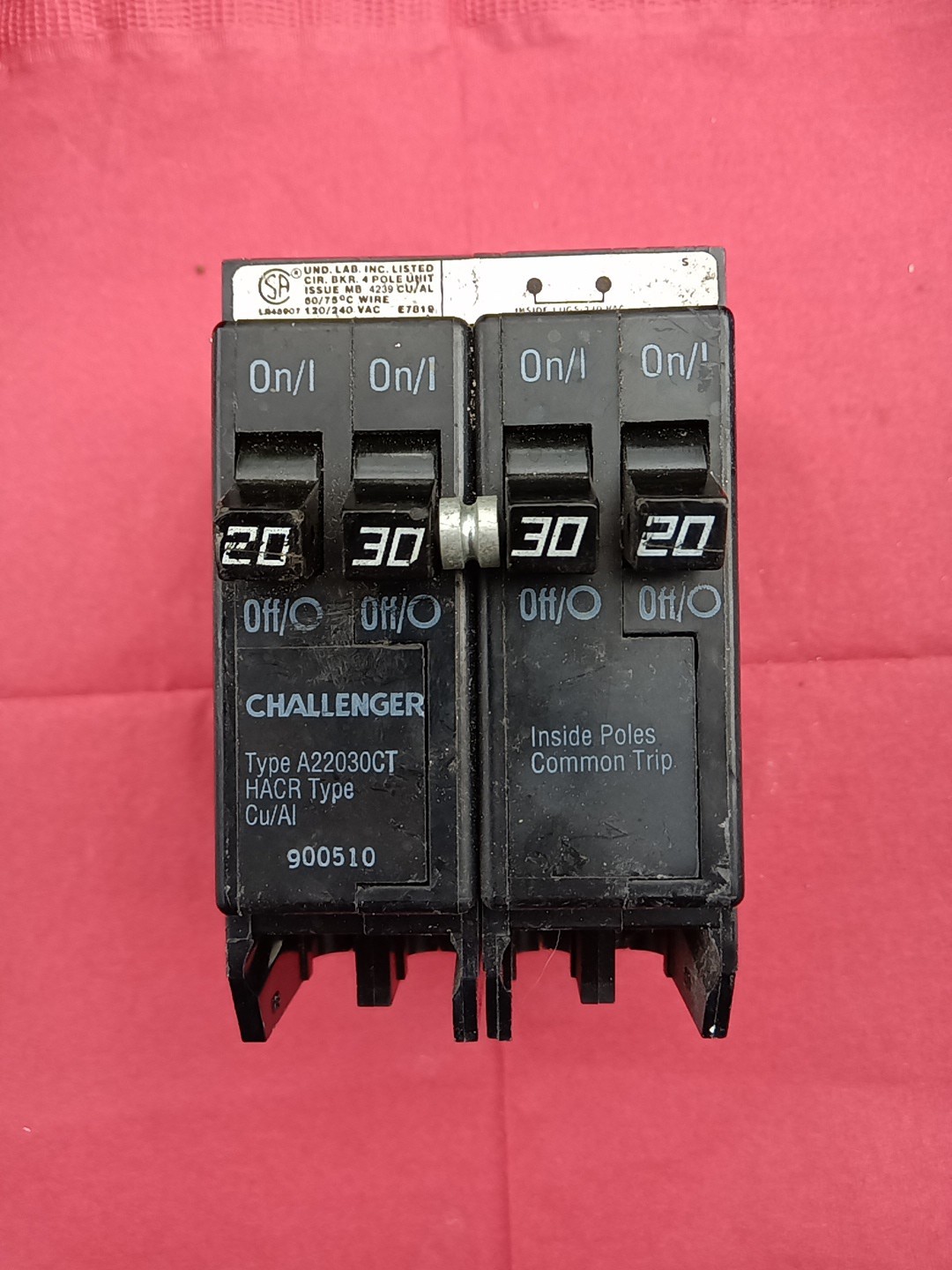 Challenger A22030CT Eaton – Quad Clip in 2 Pole, 20A TESTED