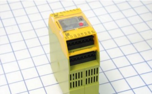 772000 Pilz Safety Relays Safety Relay, PNOZ mm0P 24DC, Non-Expandable Mini Base