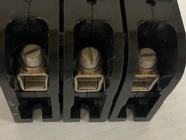 HEINEMANN CIRCUIT BREAKER CF3-G3-U 70 AMPS 240 VOLTS 3 POLE