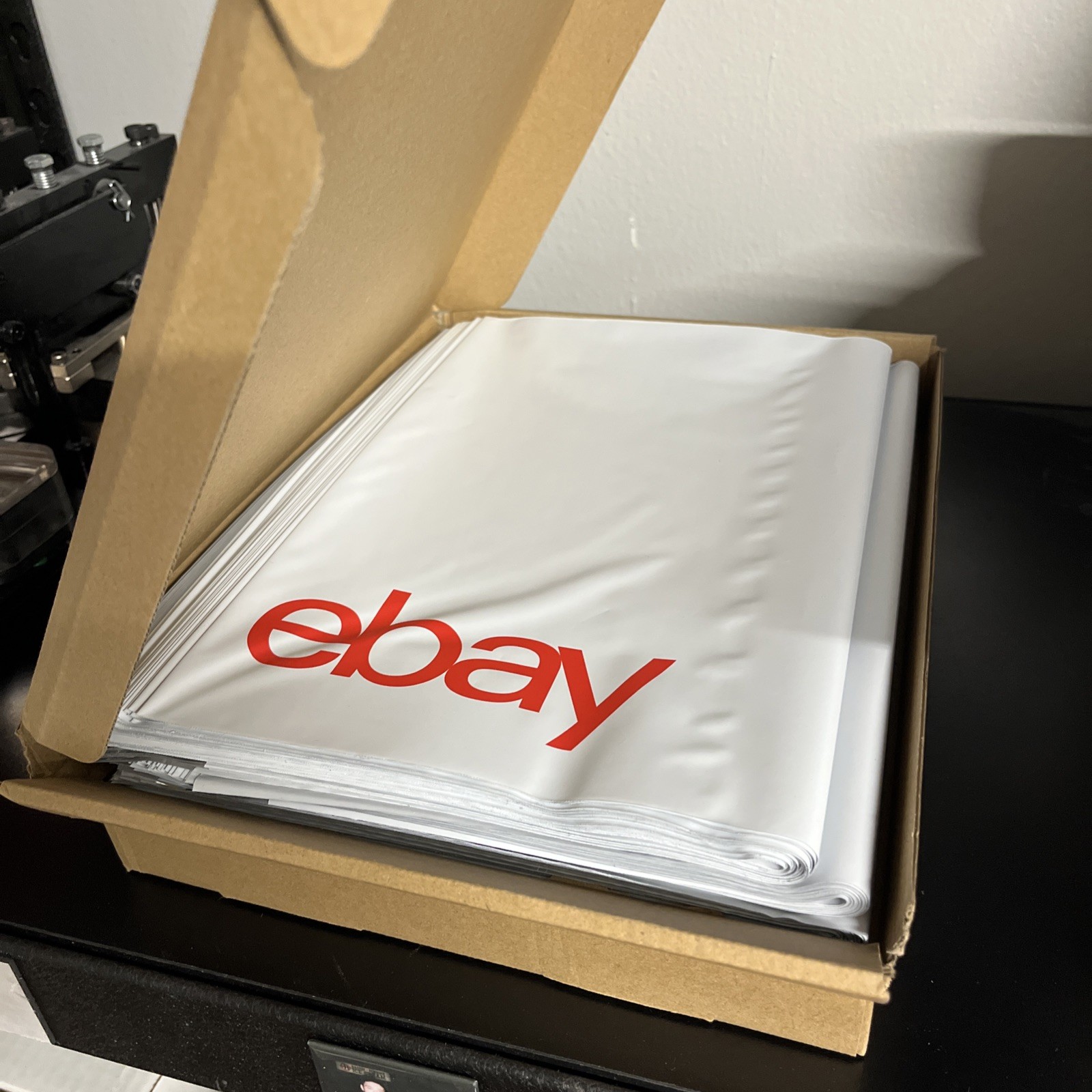 200 count eBay branded 12″ x 15″ Polyjacket/Polymailer. Open box