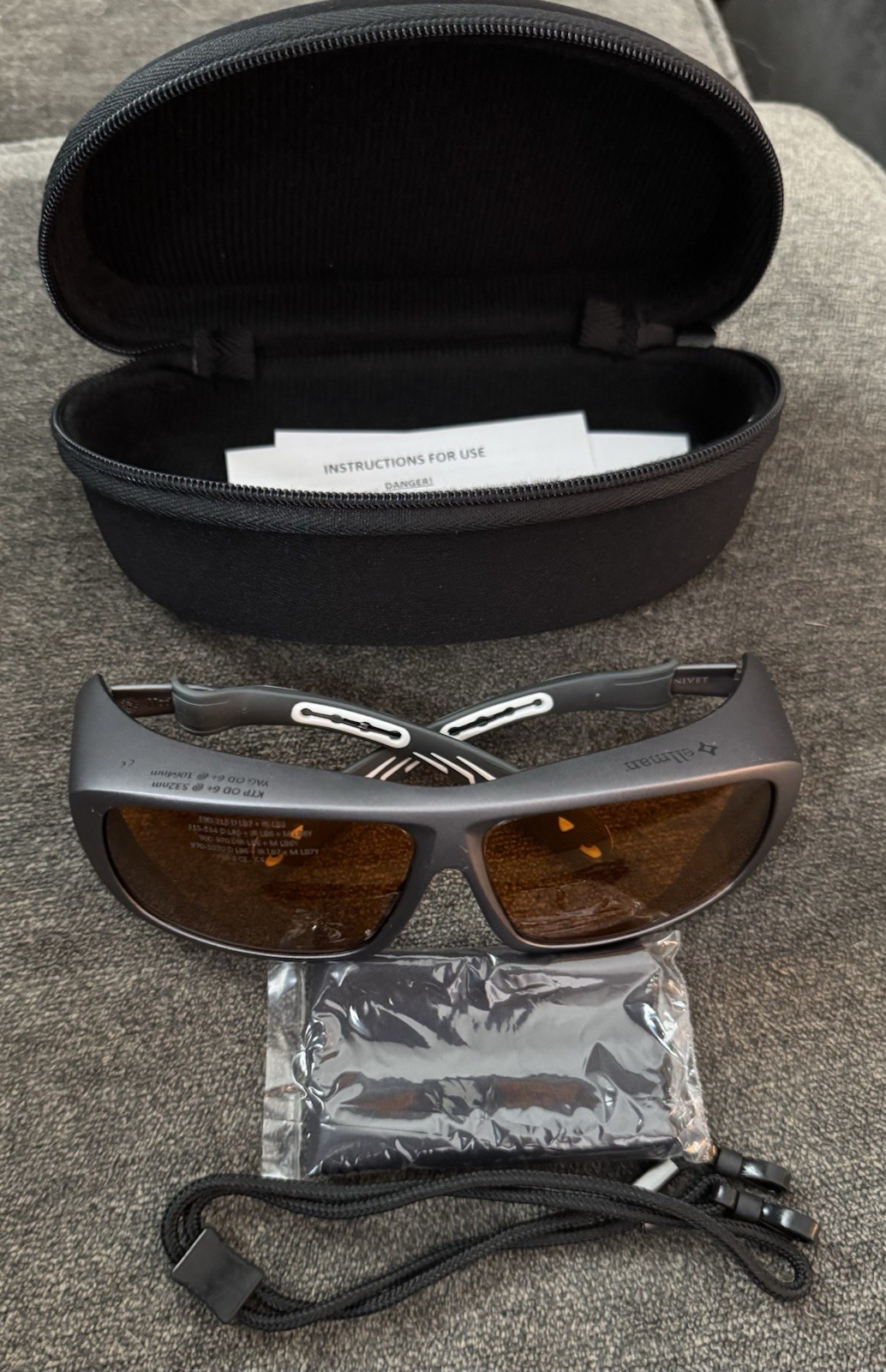 New Ellman Univet Yag Laser Safety Glasses PPE Black Brown Lens OD5@532/1064/nm