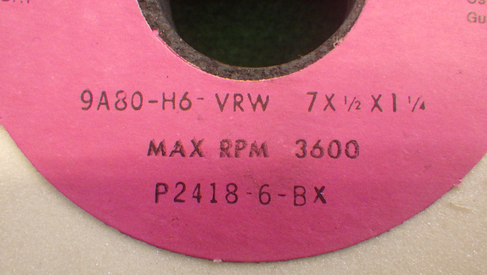 Cincinnati Milacron Grinding wheel 9A80-H6-VRW 7 x 1/2″ x 1-1/4″ 80 grit