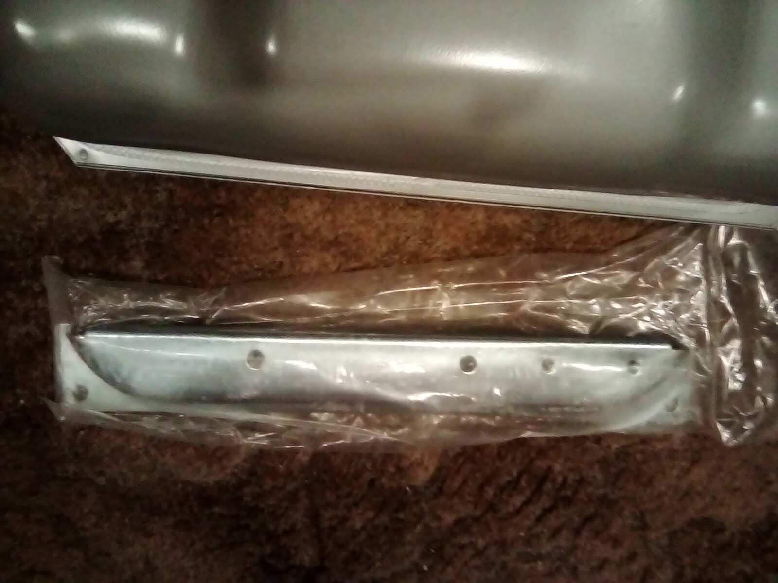 NAA600800G Fuel Tank for Ford. Fits: Ford / New Holland Replaces:NAA9002D