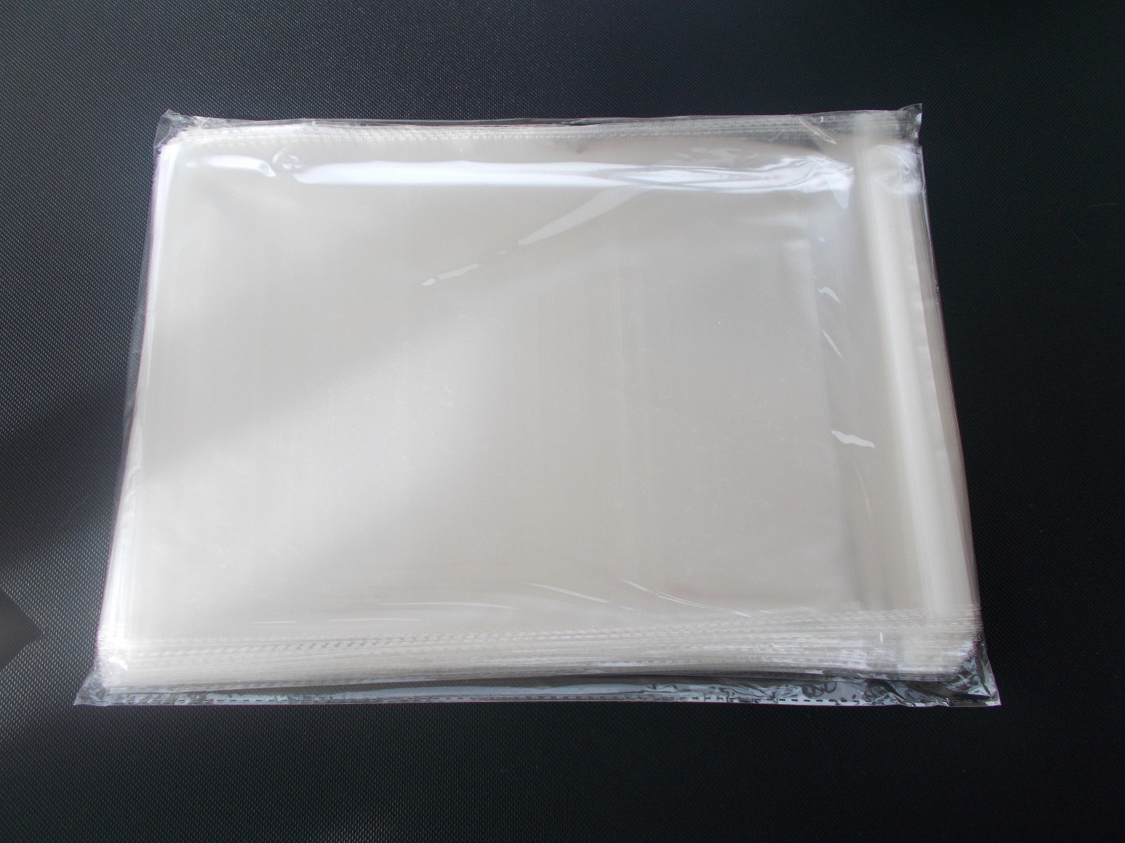 100 10×13 Clear Resealable Cello / Cellophane Bags for Clothing T-shirt 1.5 Mil