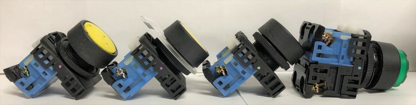 4 – Fuji Electric AR22FOL Push Button LOT GREEN YELLOW BLACK #12670