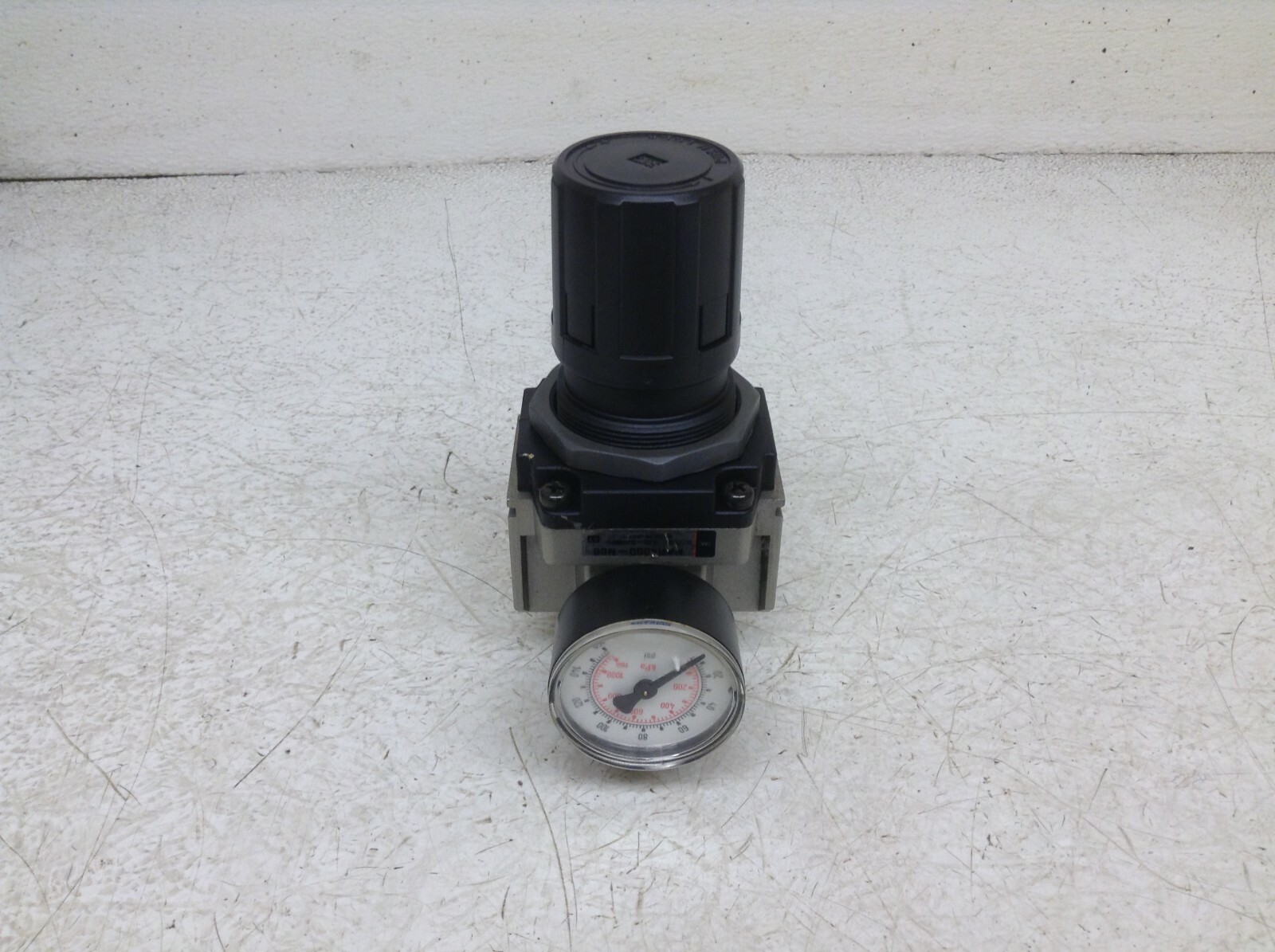 SMC NAR4000-N06 Pneumatic Regulator NAR4000N06