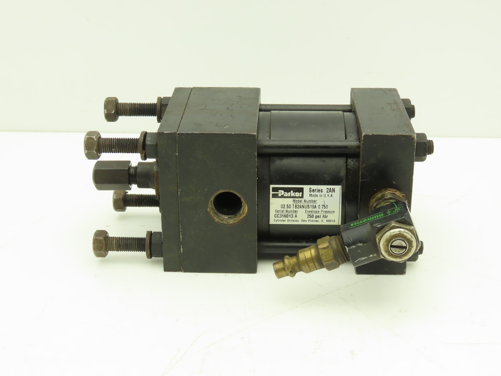 Parker 02.50 TB2ANUS19A Pneumatic Air Cylinder 2-1/2″ Bore 3/4″ Stroke 250psi