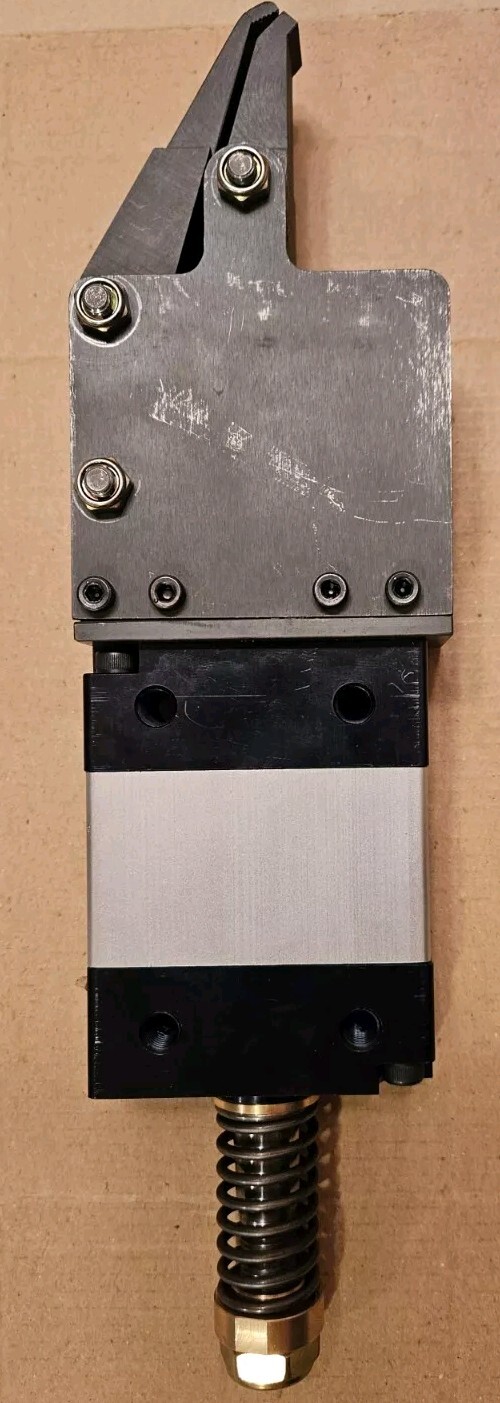 NEW, Taiyo Parker KPC5-10FA2 KPC Pinching Clamp, 0.3MPa Max. Pressure