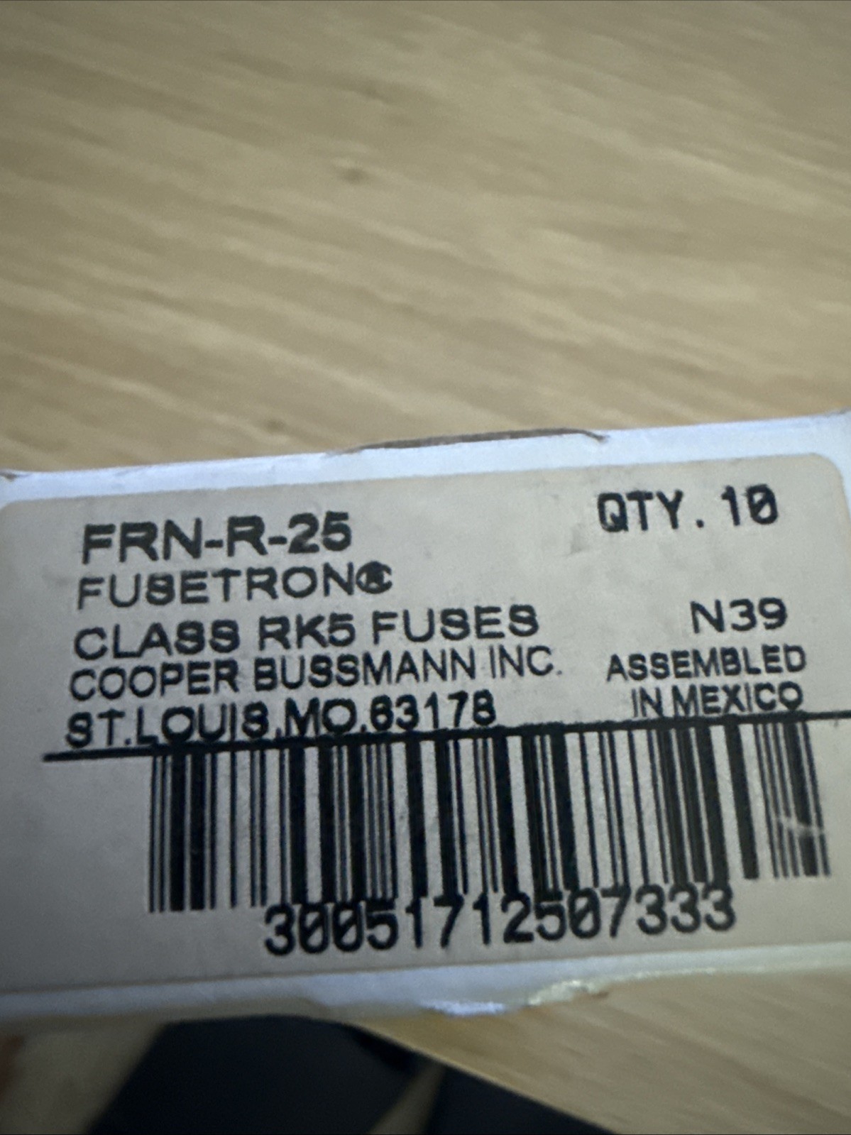 Bussmann Fusetron FRN-R-20 Dual-Element Time-Delay 20A Cartridge Fuse, Lot of 10