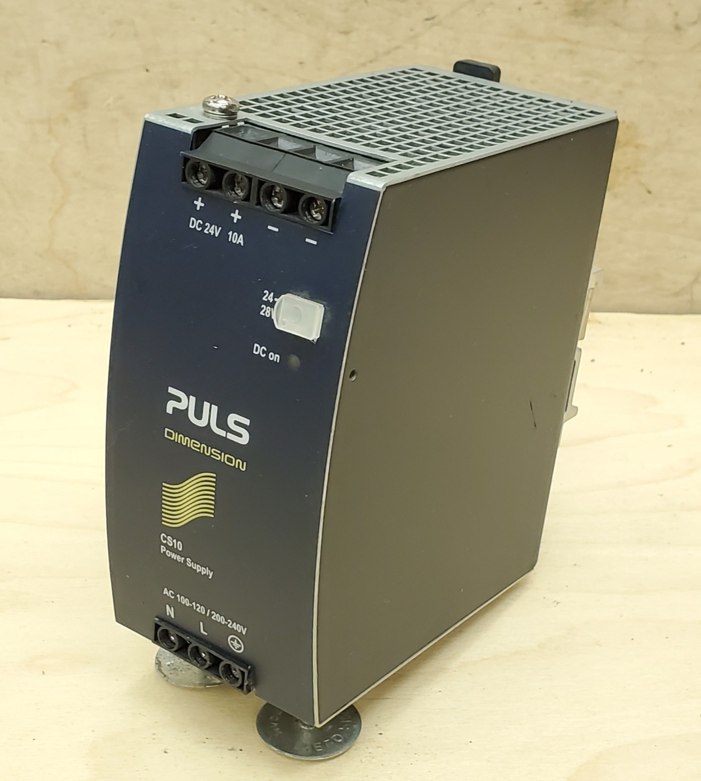 Puls Dimension CS10.241 24VDC Power Supply w/ 120/240VAC Input – NEW