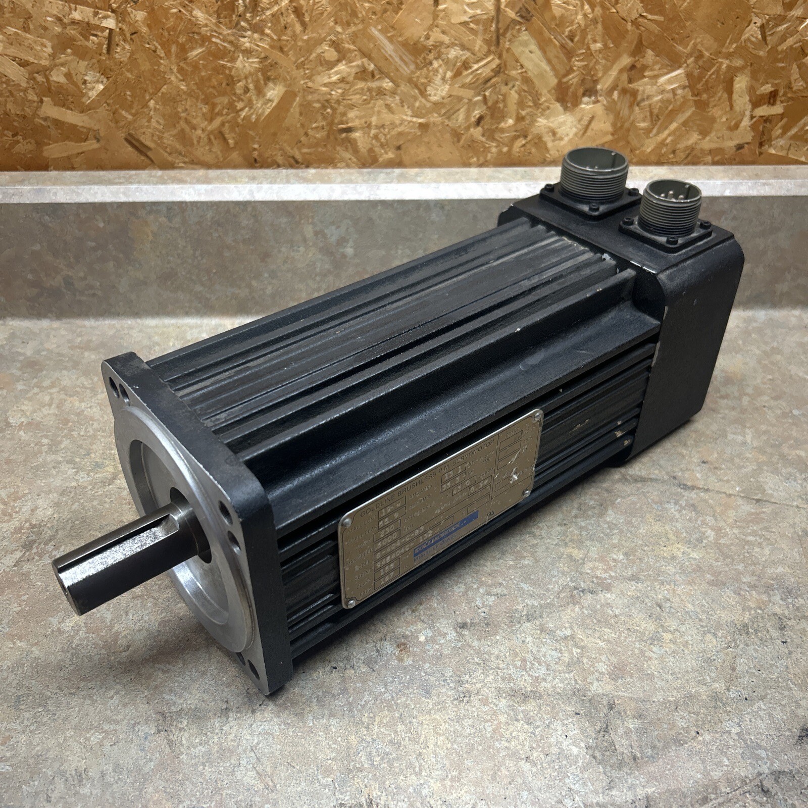 Kollmorgen goldline brushless p.m. servomotor B-404-C-B3, 5000 Rpm , 230v