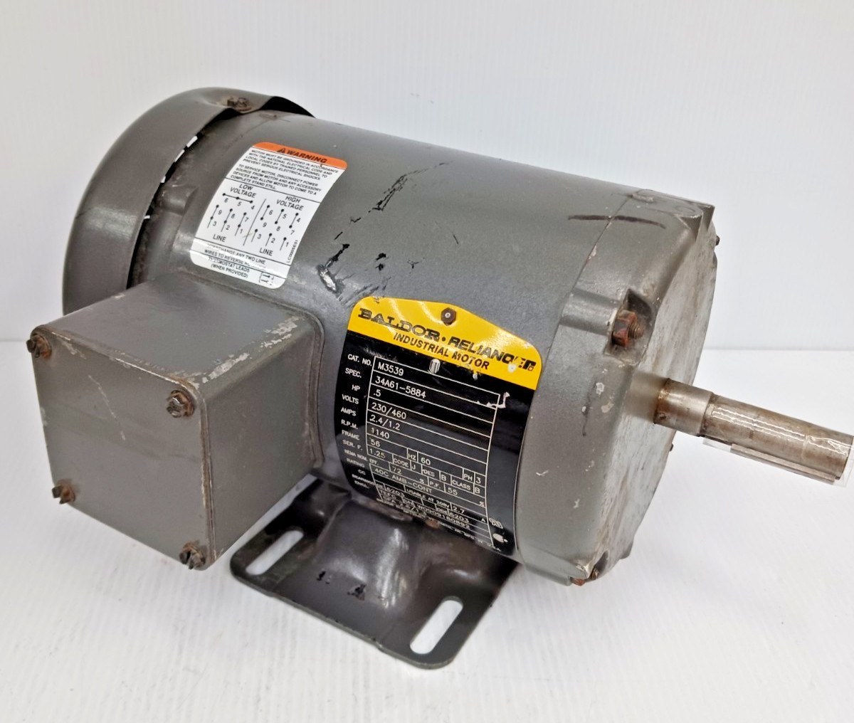 New Baldor .5 HP Ac Electric Motor 1140 Rpm 230/460 Vac 56 Frame TEFC M3539