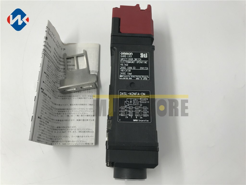 1PC New IN Box Omron D4SL-N2NFA-DN Safety Door Switch #G