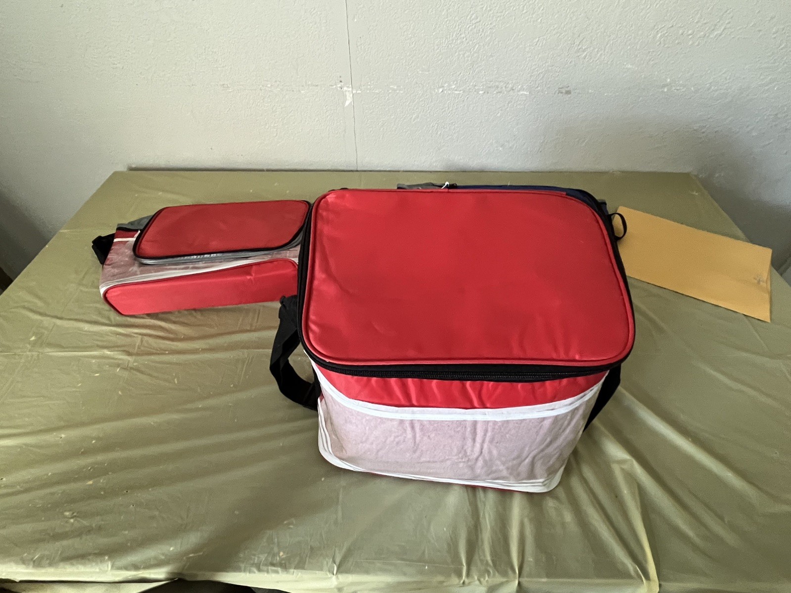 X-Large Reusable and Insulated Cooler Bag – Black (3-pack