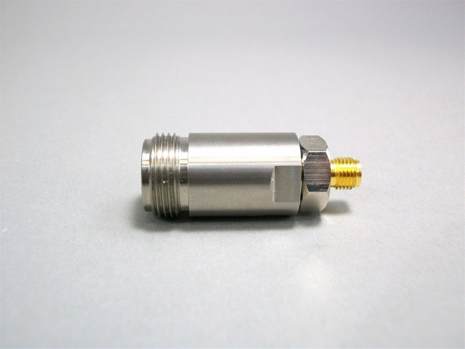 Amphenol N Type( Female) to SMA (Female) Jack Connector – NEW