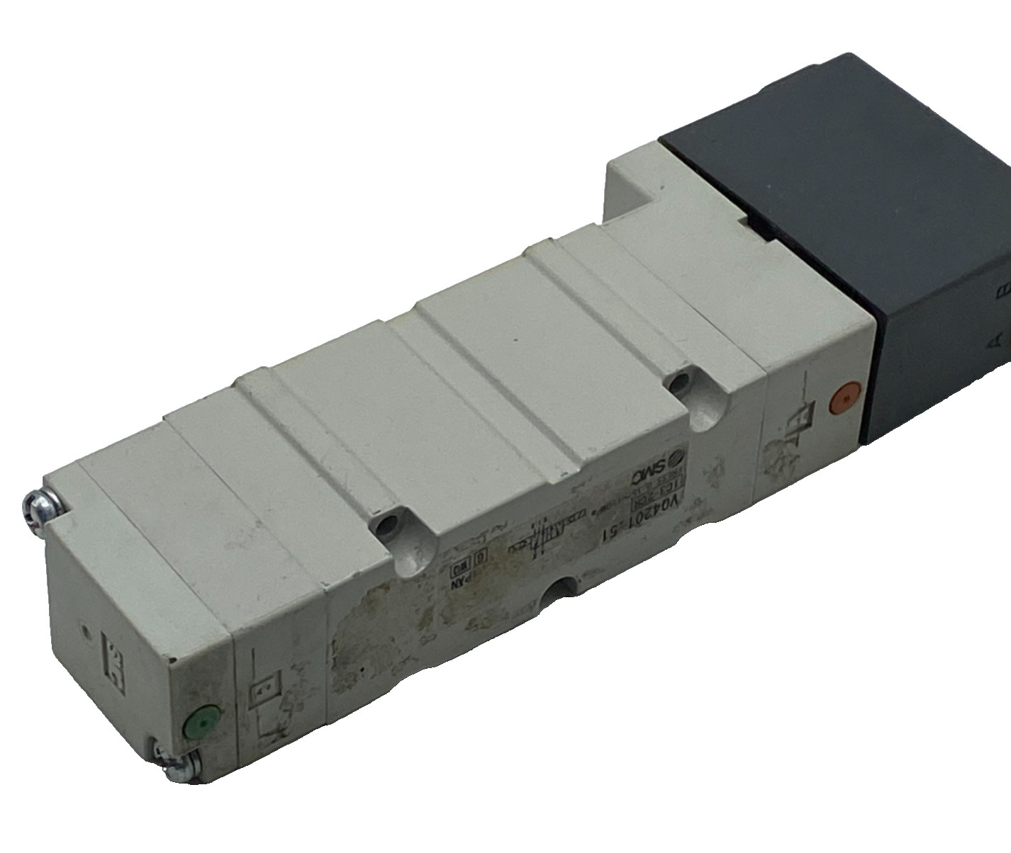 SMC VQ4201-51 Solenoid Valve 5 Port Plug-in Type 0.15-1.0MPa 24VDC