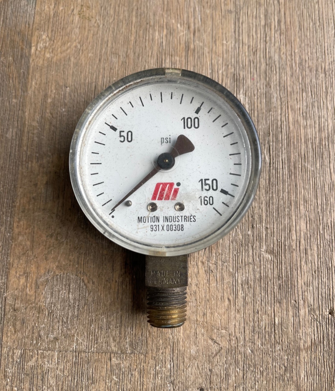 MOTION INDUSTRIES 931X00308 PRESSURE GAUGE 1/4″ NPT 2-1/2″ DIAL