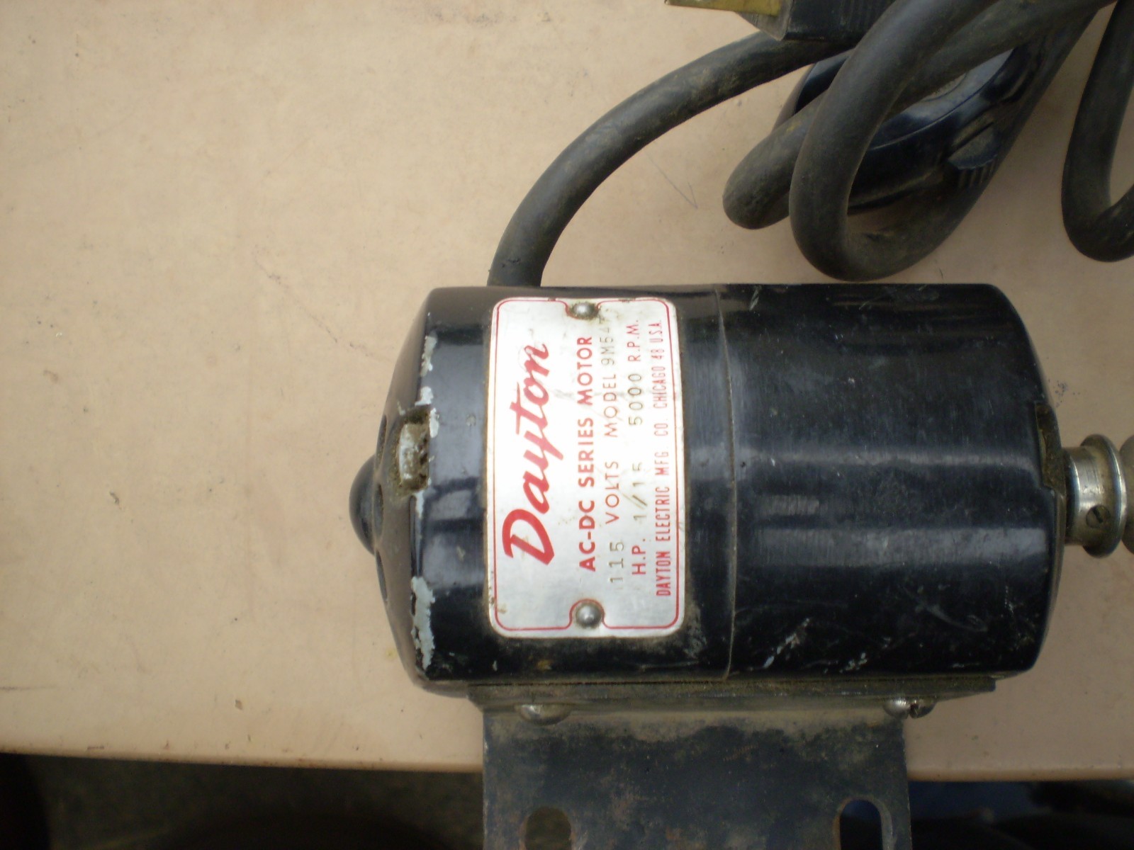Dayton AC-DC motor 1/15 hp