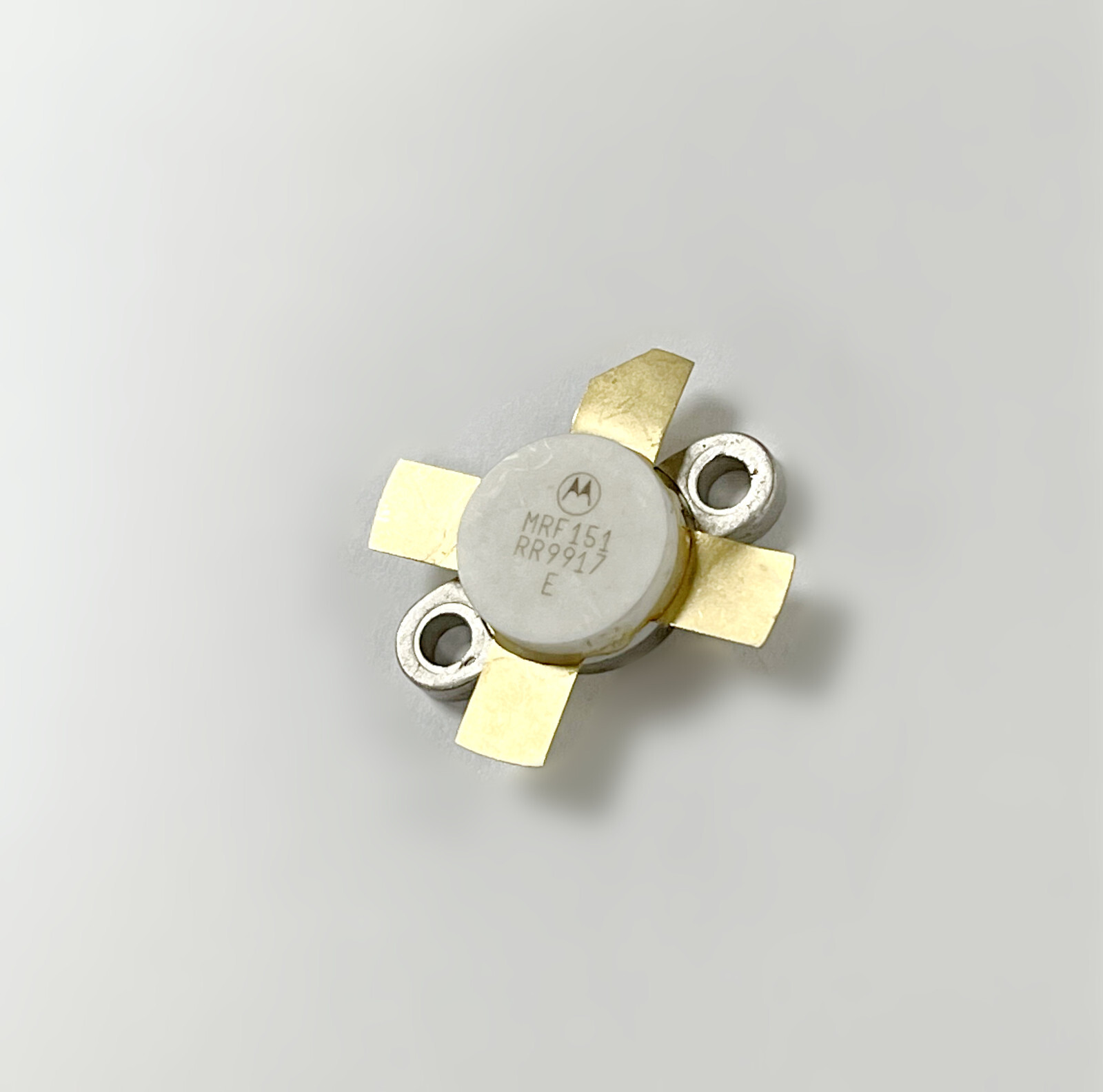 MRF151 RF Power Field-Effect Transistor 150 W to 175 MHz 50 VDC NEW