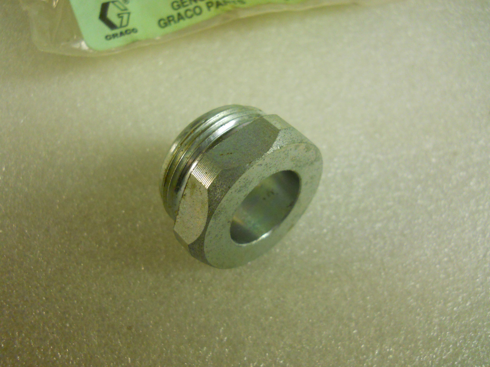 GRACO 183755 FACTORY PACKING NUT 183-755 NEW CONDITION IN PKG