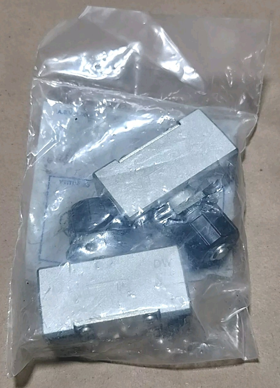 *NEW SURPLUS* [5] SMC NAS4000-N04 Adjustable Speed Valves + Warranty!