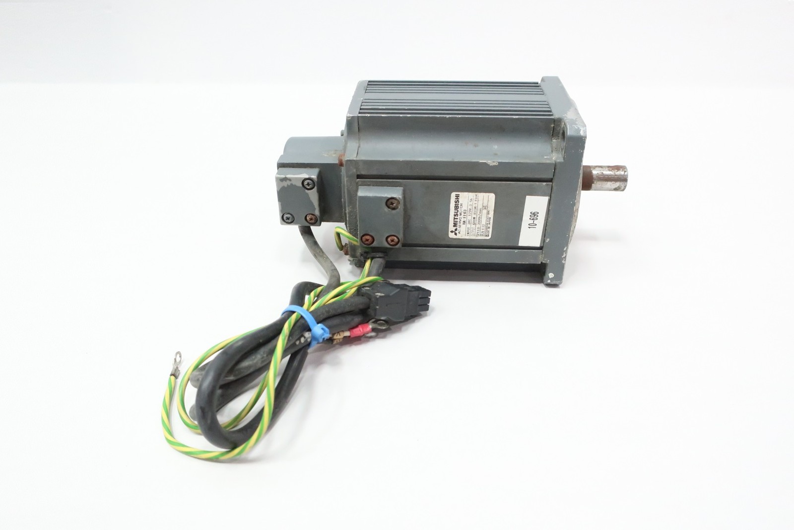 Mitsubishi HA-FF63 Servo Motor 129v-ac 3000rpm 600w 3ph