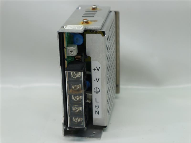 Omron S8JX-N03024CD S8JXN03024CD Power Supply AC100-240V DC24V 1.5A w/ Rusts