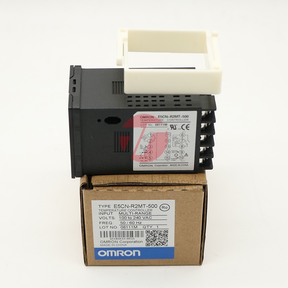 New One OMRON E5CN-R2MT-500 Controller In Box E5CNR2MT500