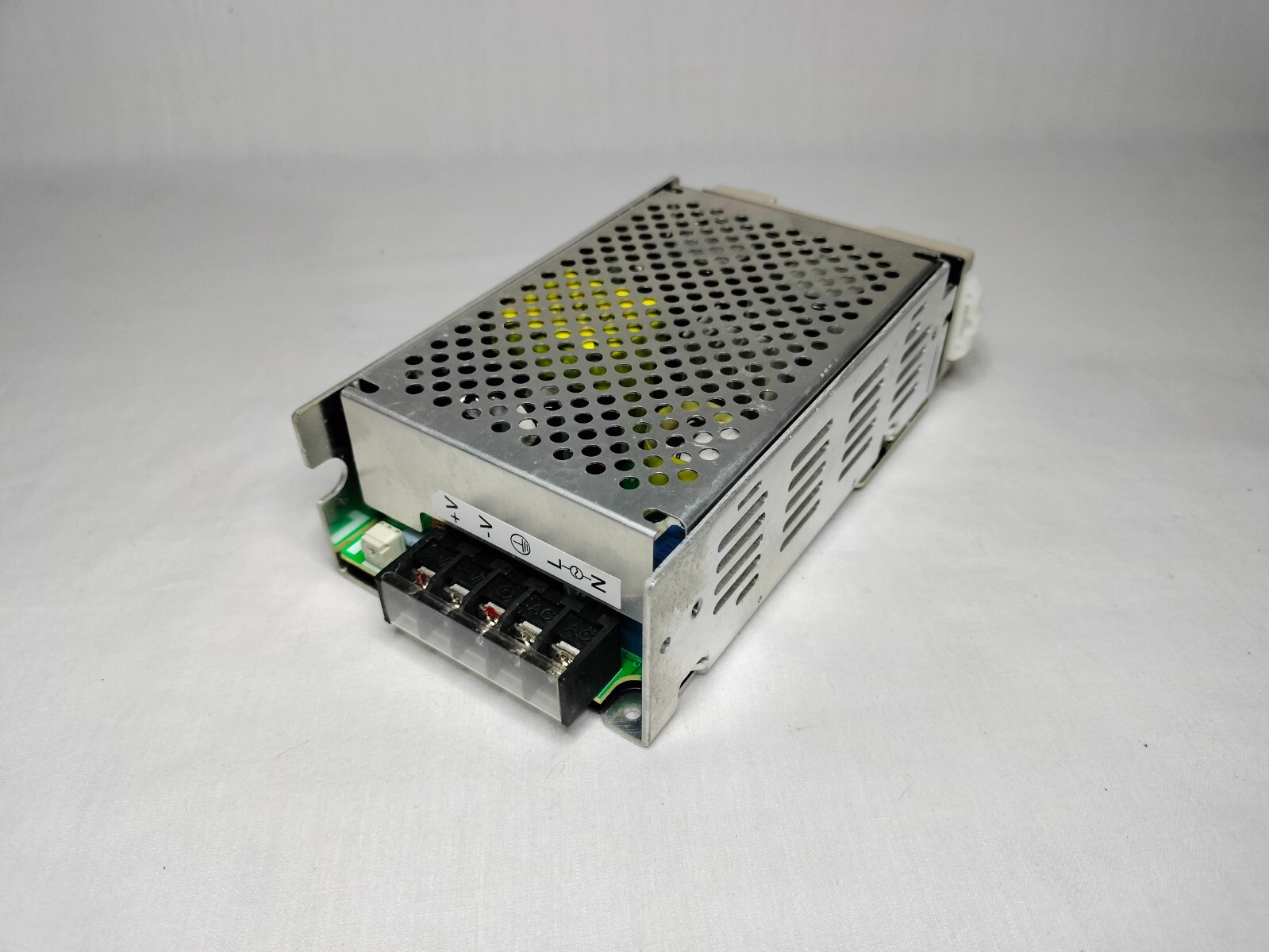 Omron S8JX-N15024CD S8JXN15024CD Power Supply DC24V 6.5A Made in China
