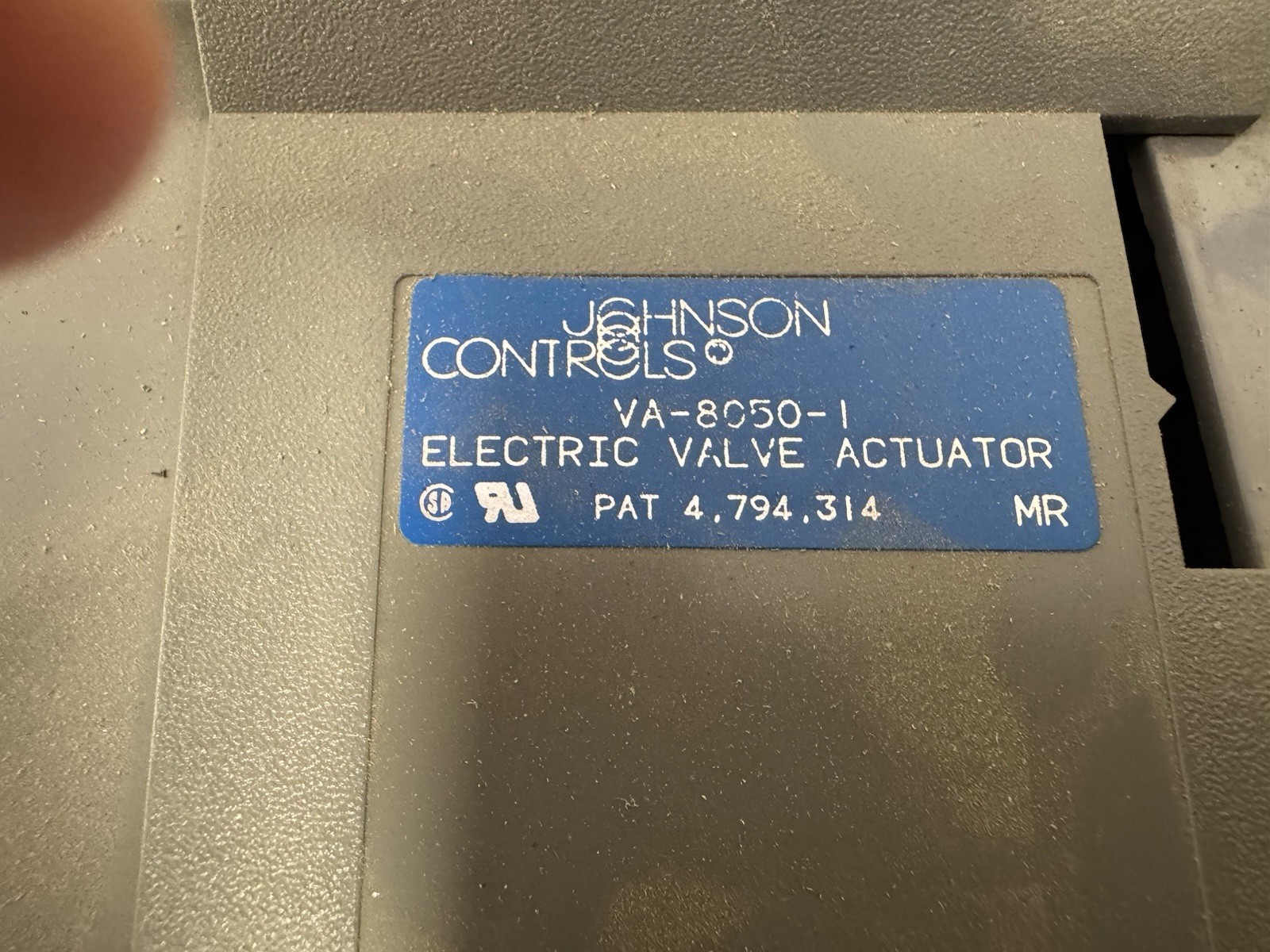 Johnson Controls VA-8050-1 Electric Valve Actuator Model VA-8050-1