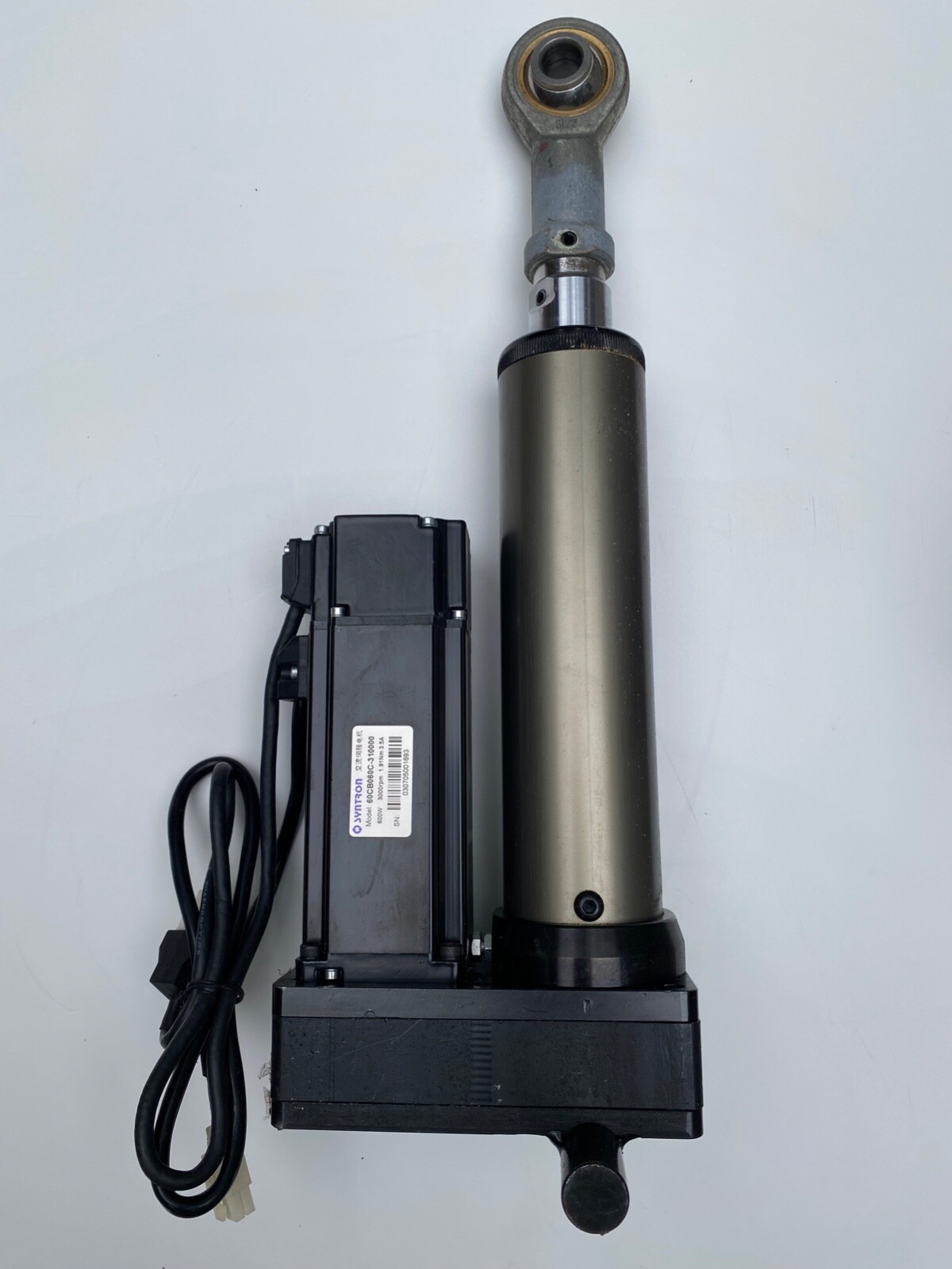 Syntron AC Servo Motor and Actuator 60CB060C-310000 600W 3000rpm 1.91 Nm 3.5A