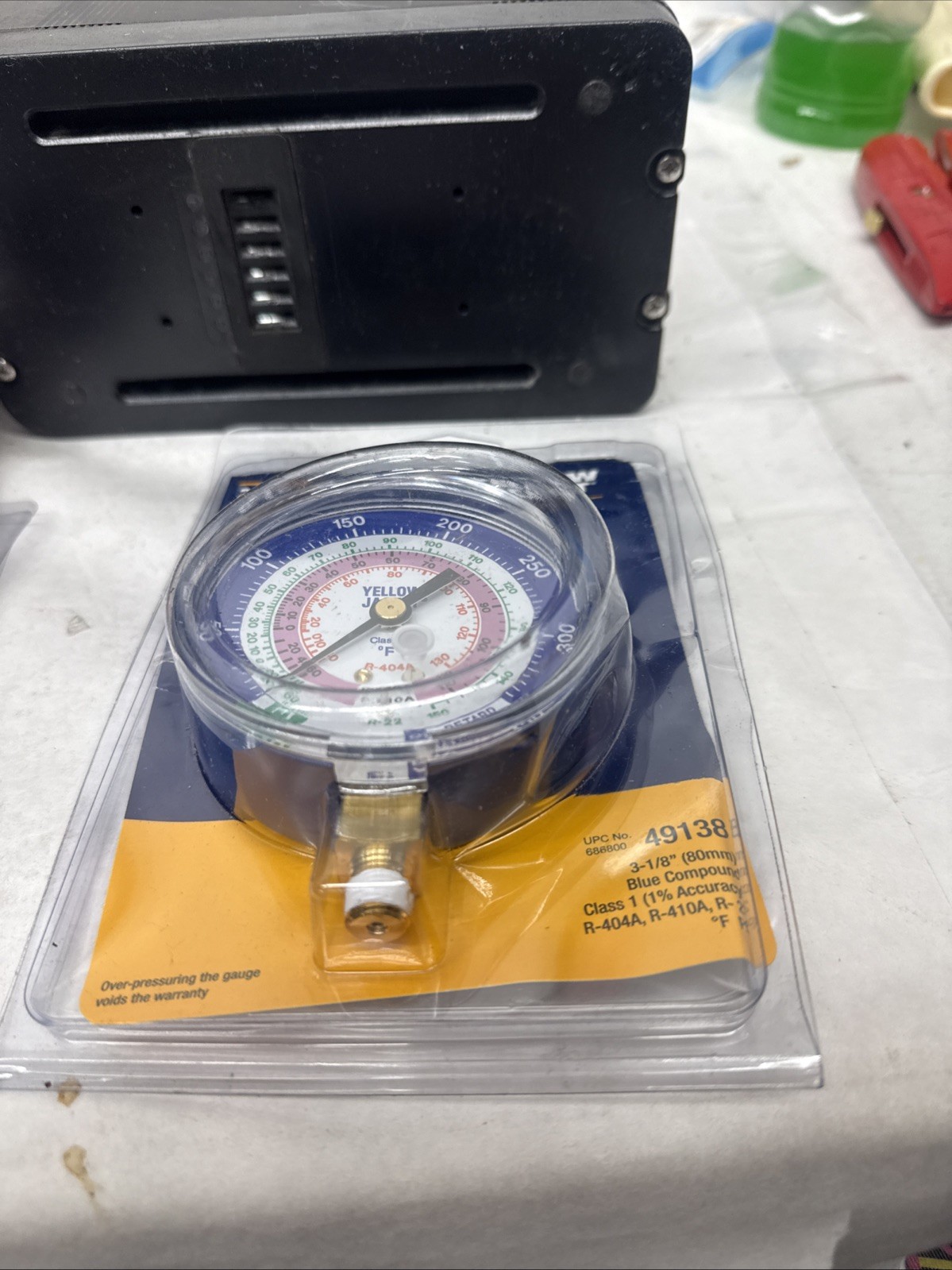 YELLOW JACKET 3-1/8″ (80mm) BLUE LO-SIDE REPLACEMENT GAUGE (22/404A/410A) 49138