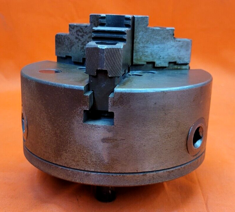UNBRANDED 3 JAW MANUAL LATHE CHUCK 6-1/4″ DIA. & ACCESSORIES (LOT OF 16)